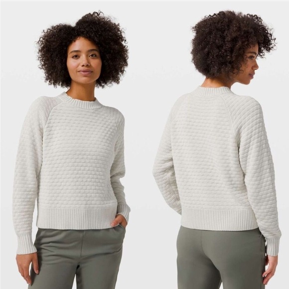 Lululemon Sweater - Picture 6 of 6